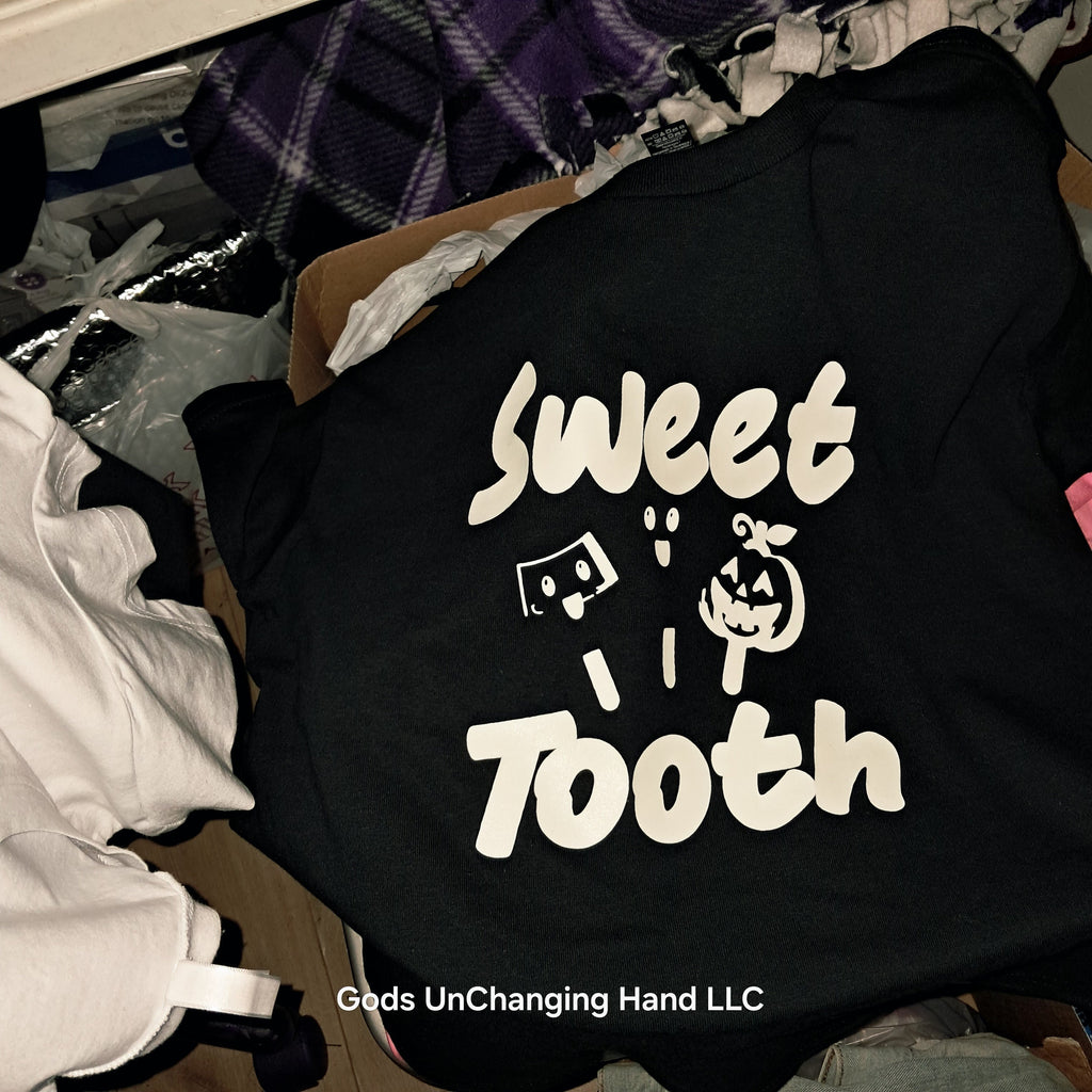 Sweet Tooth Glow-in-the-Dark Tee – Child's Unisex Black Tee