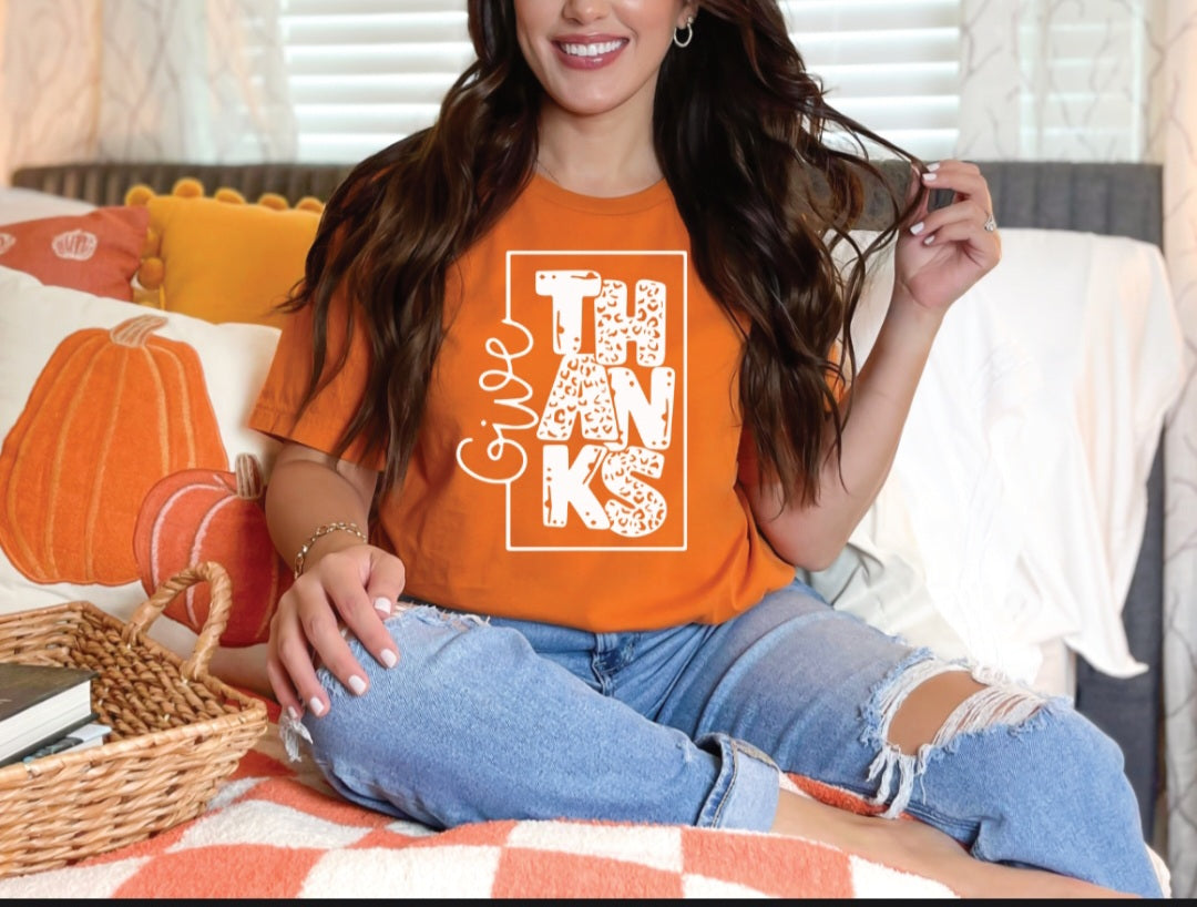 Give Thanks Tee